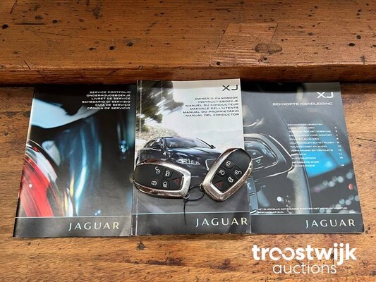 Jaguar XJ 3.0 V6 SC Premium Luxury 340pk 2013 -Orig. NL-, 9-SZK-73