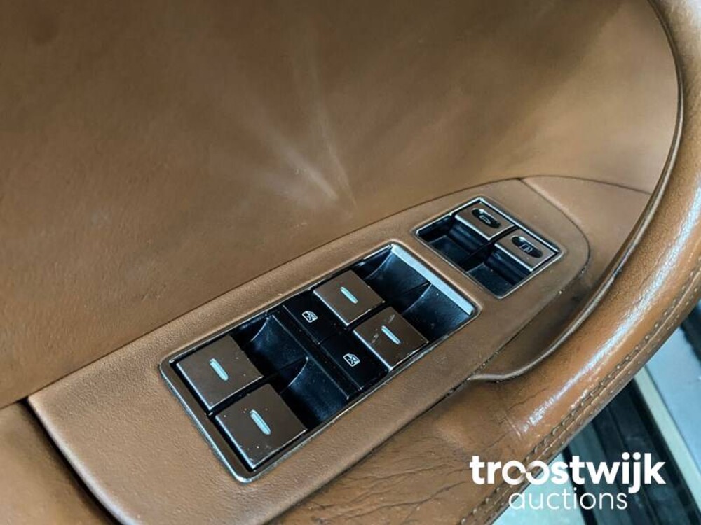 Bentley Flying Spur 6.0 W12 Bentley Continental Flying Spur 6.0 W12 560pk 2006 -Youngtimer-