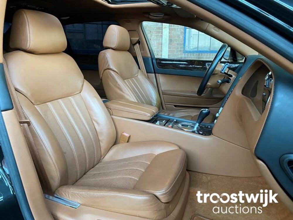 Bentley Flying Spur 6.0 W12 Bentley Continental Flying Spur 6.0 W12 560pk 2006 -Youngtimer-