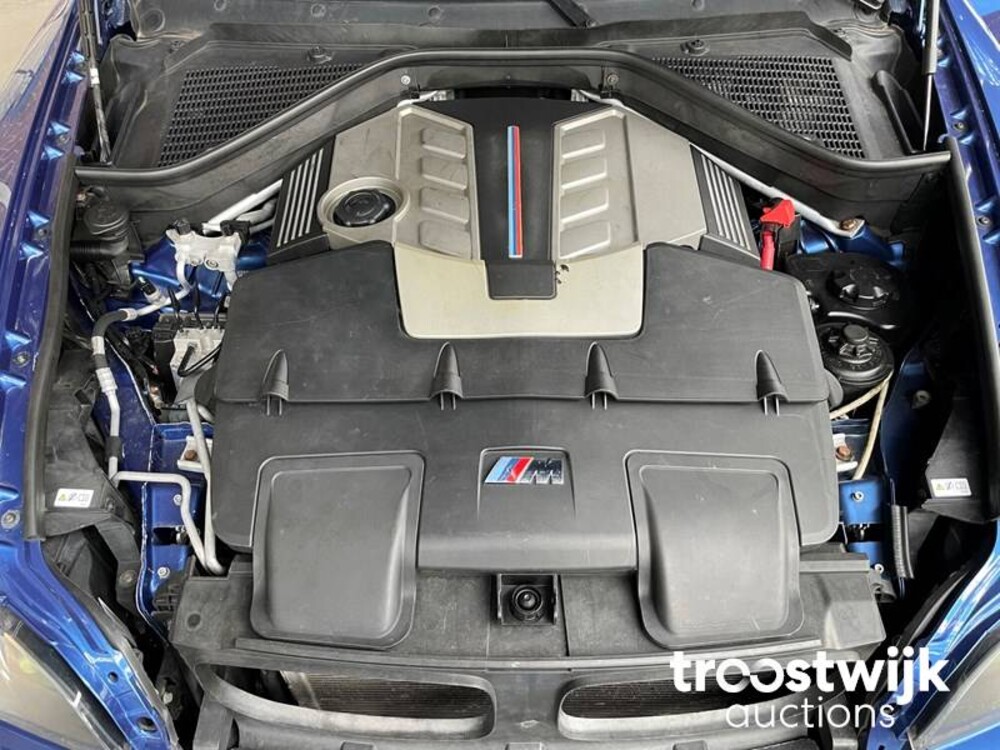 BMW M-sport V8 4.4i AKRAPOVIC 630pk 2010 Akrapovic, K-212-FH