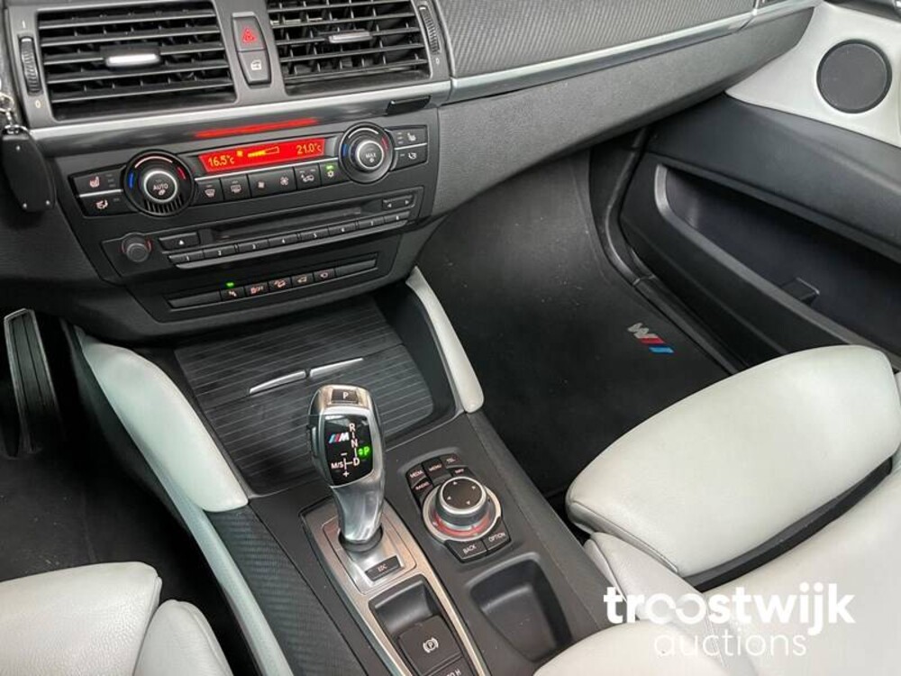 BMW M-sport V8 4.4i AKRAPOVIC 630pk 2010 Akrapovic, K-212-FH