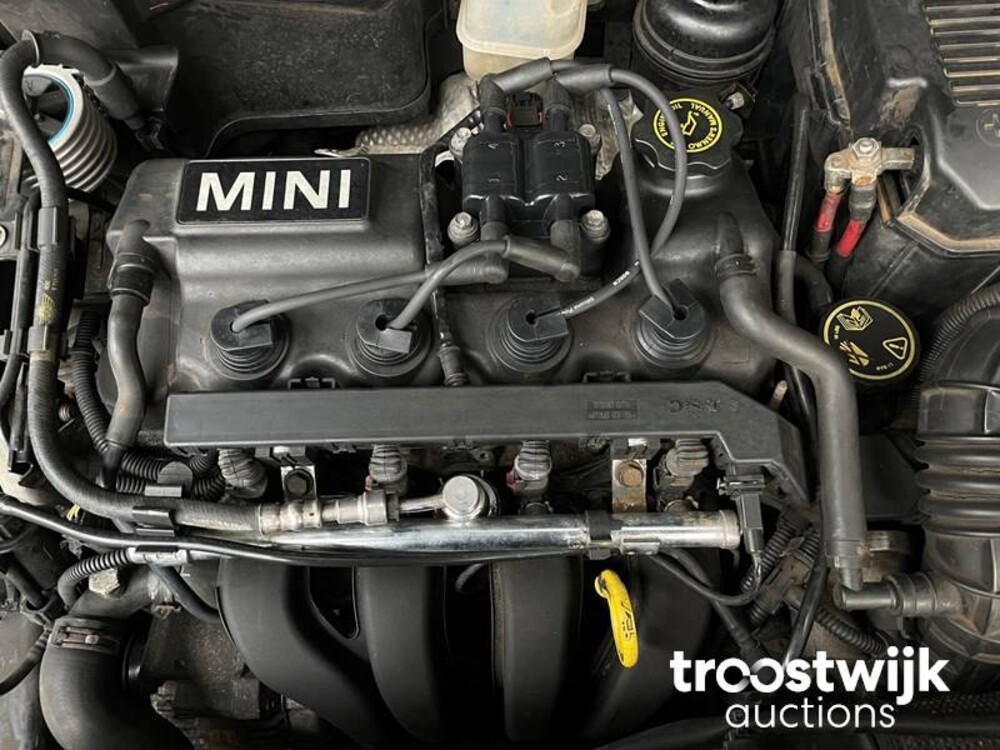 Mini Mini Cooper Chili 1.6 116pk 2002, 45-NN-JP