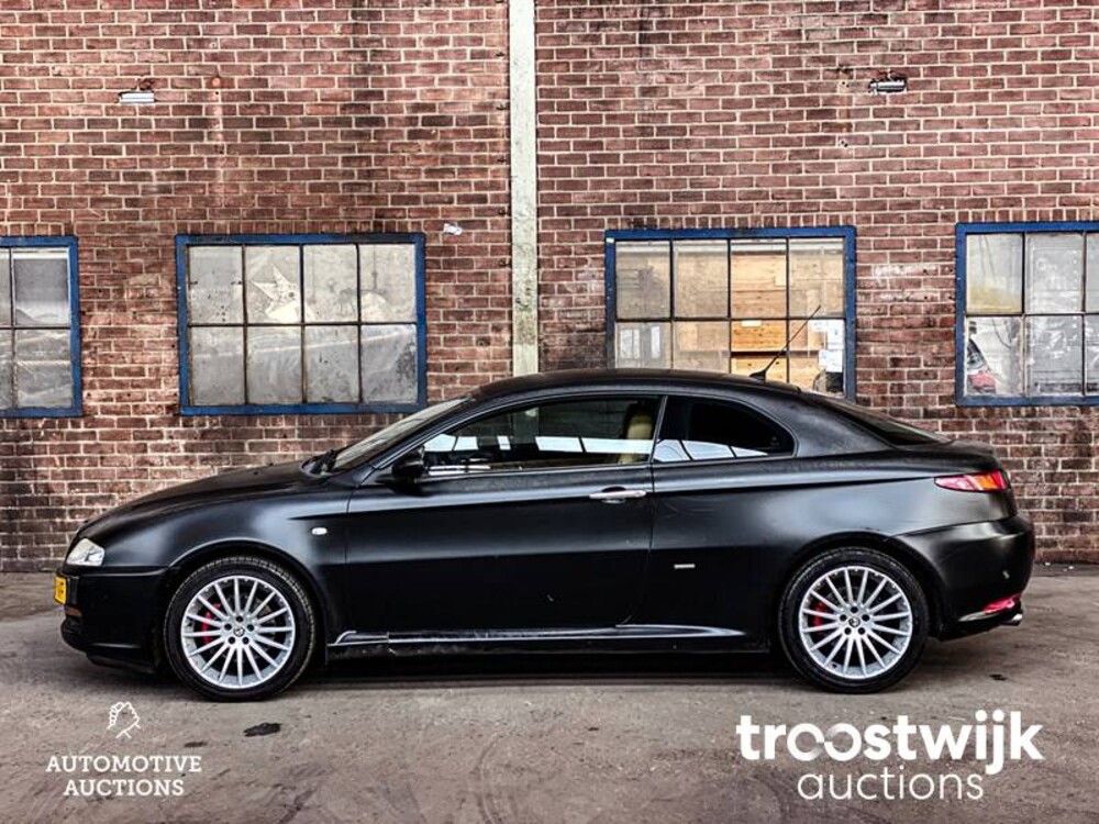 Alfa Romeo GT 2.0 JTS Disegno Bertone  166pk 2005 -Orig. NL-, 82-RK-VF