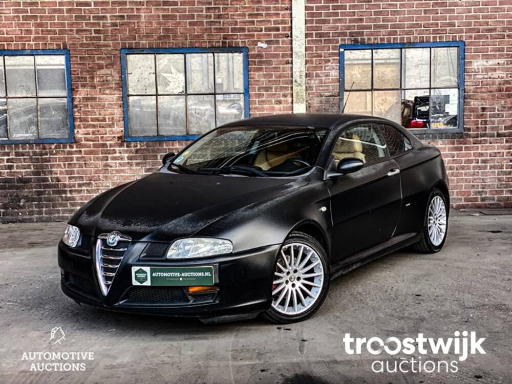 Alfa Romeo GT 2.0 JTS Disegno Bertone  166pk 2005 -Orig. NL-, 82-RK-VF