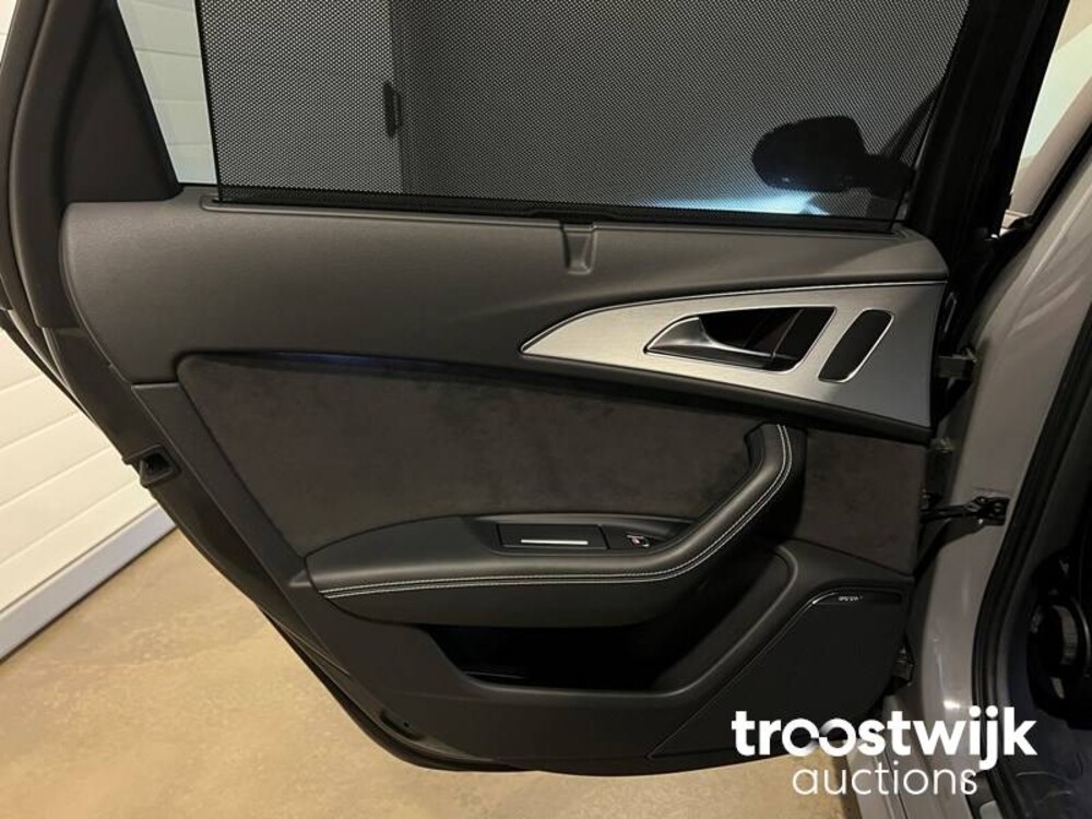 Audi A6 Avant S-Line TDI Ultra Sport Edition Auto