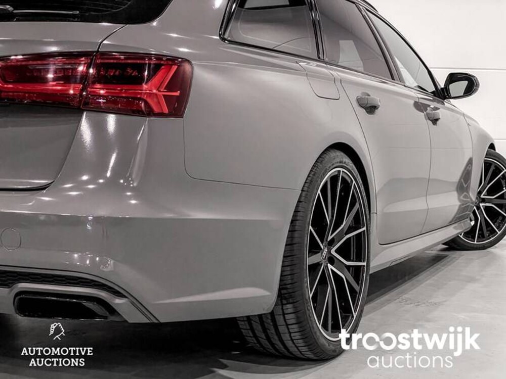 Audi A6 Avant S-Line TDI Ultra Sport Edition Auto
