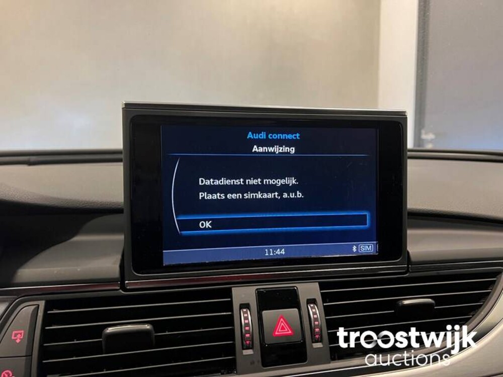 Audi A6 Avant S-Line TDI Ultra Sport Edition Auto