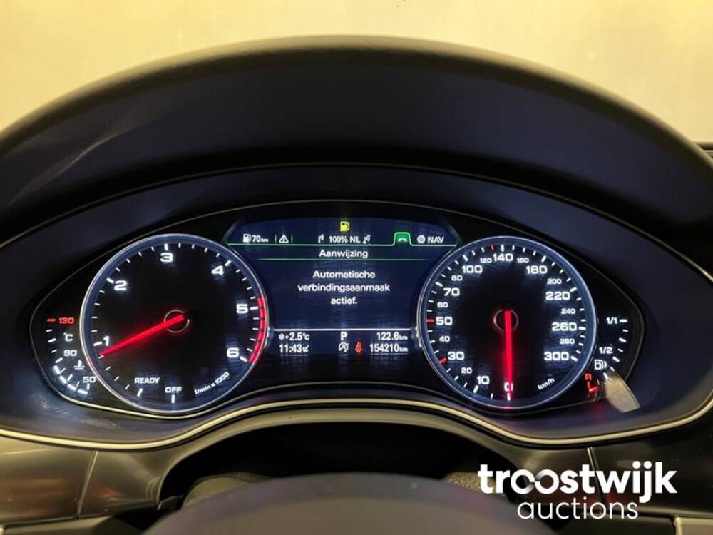 Audi A6 Avant S-Line TDI Ultra Sport Edition Auto