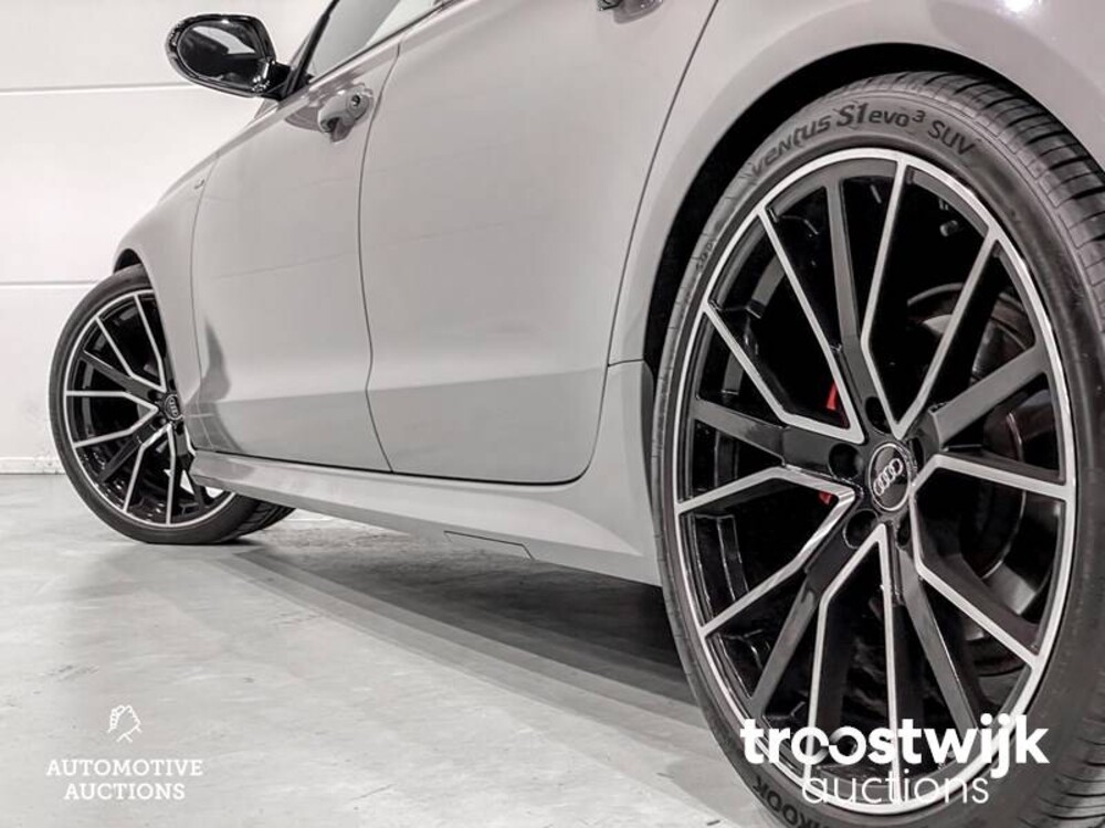 Audi A6 Avant S-Line TDI Ultra Sport Edition Auto