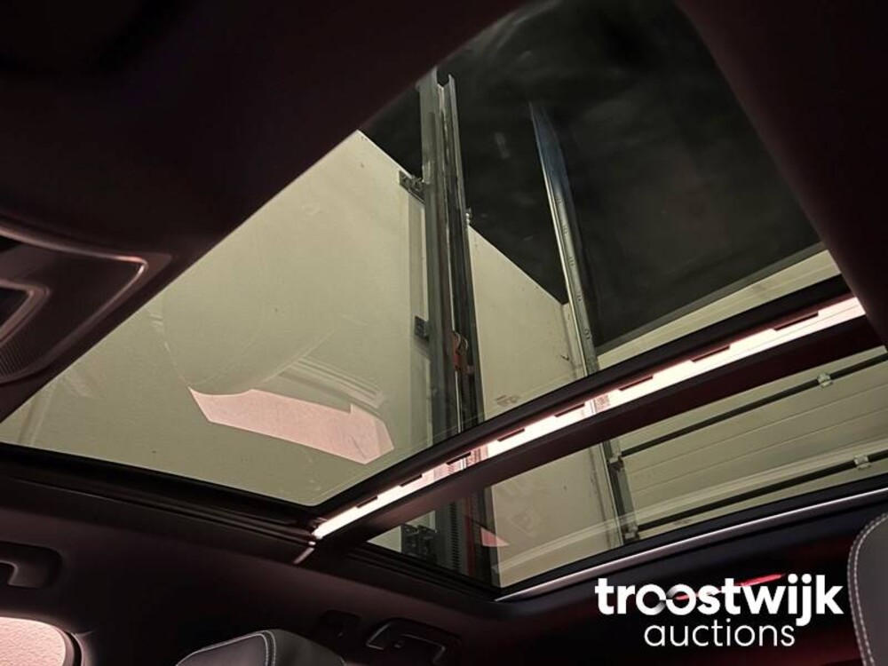 Audi A6 Avant S-Line TDI Ultra Sport Edition Auto