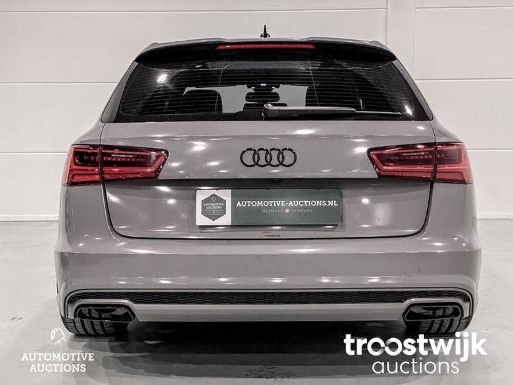 Audi A6 Avant S-Line TDI Ultra Sport Edition Auto