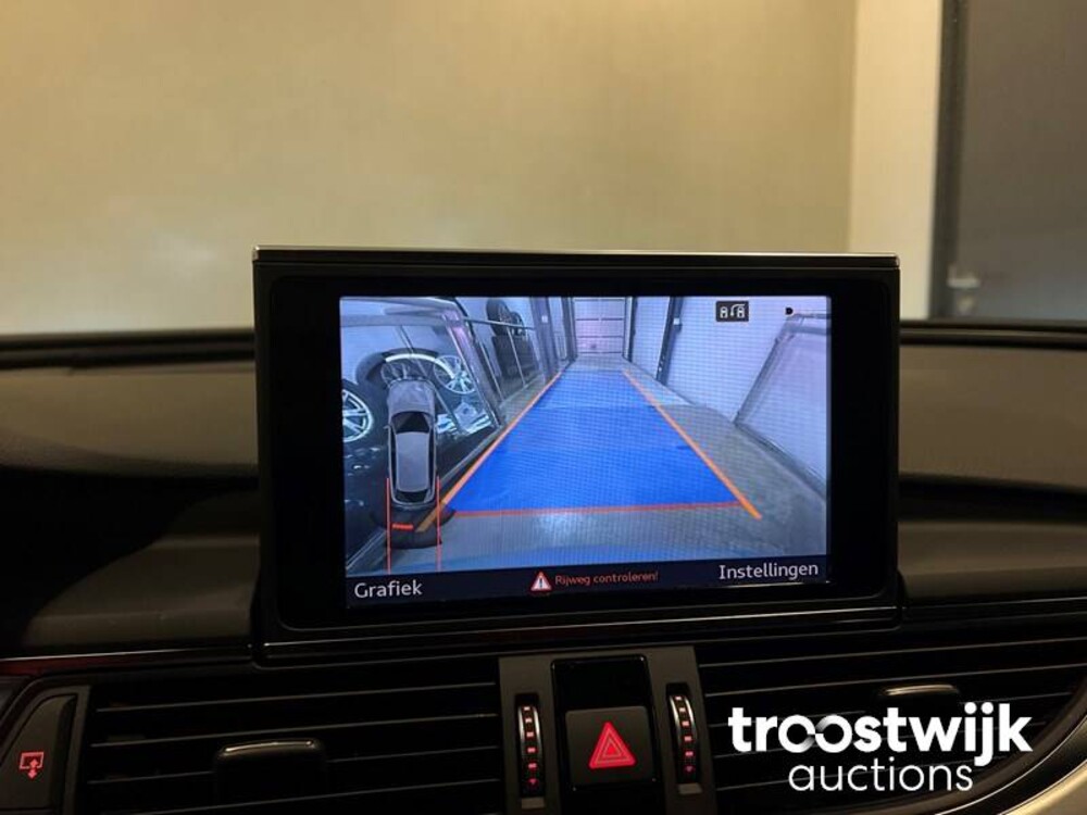 Audi A6 Avant S-Line TDI Ultra Sport Edition Auto