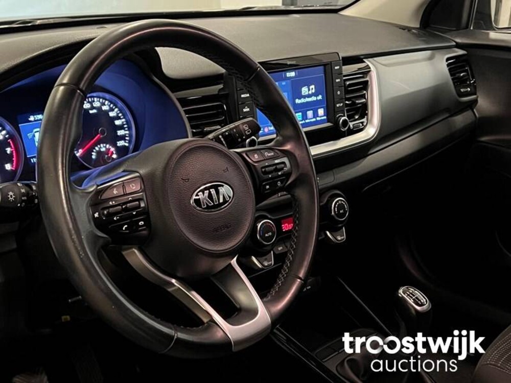 Kia Stonic 1.0 T-GDi DynamicLine Auto