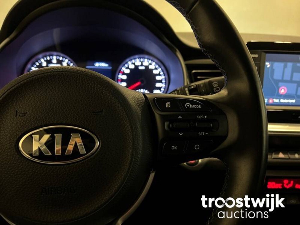 Kia Stonic 1.0 T-GDi DynamicLine Auto