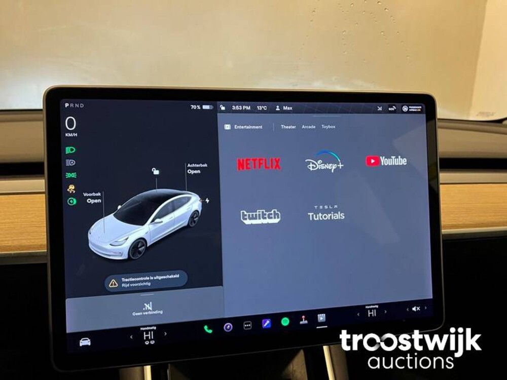 Tesla Model 3 Standard RWD Plus Auto