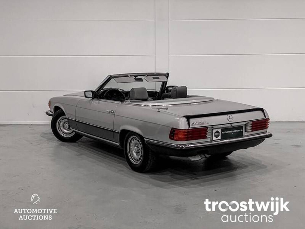 Mercedes-Benz 500SL W107-046 Auto