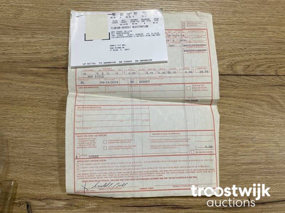 Mercedes-Benz 500SL W107-046 Auto