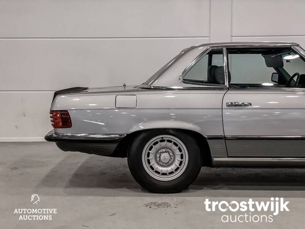 Mercedes-Benz 500SL W107-046 Auto