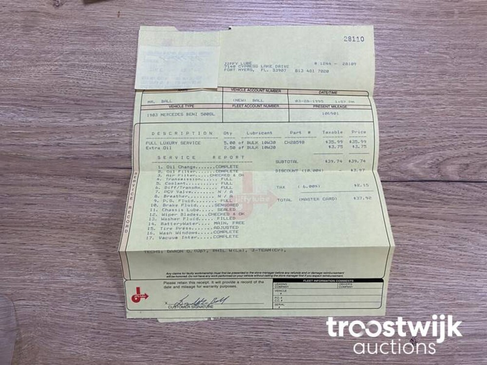 Mercedes-Benz 500SL W107-046 Auto