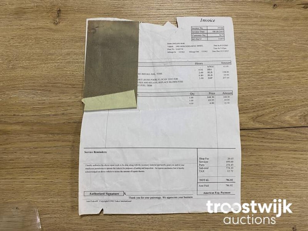 Mercedes-Benz 500SL W107-046 Auto