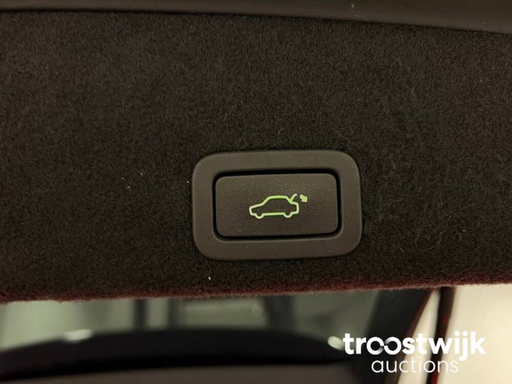 Volvo XC60 D3 R-Design 2.0 Auto