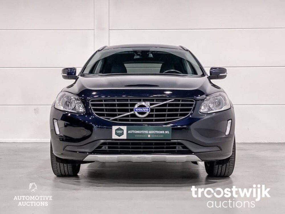 Volvo XC60 D3 R-Design 2.0 Auto