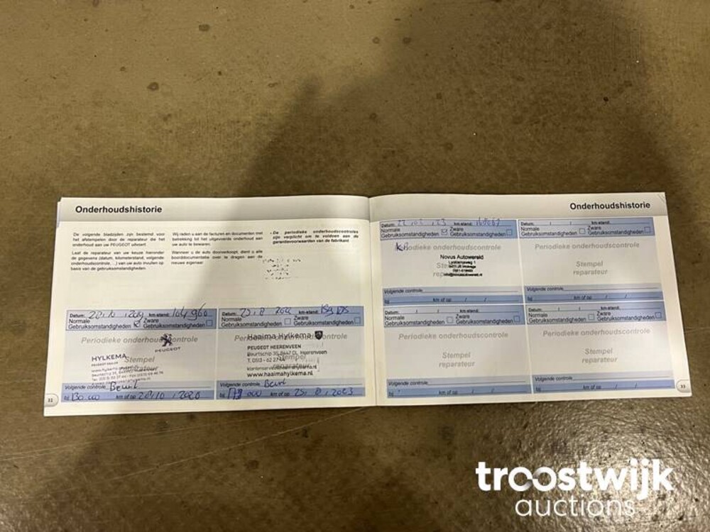 Peugeot 2008 1.2 VTi Allure Pack Premium Plus Auto