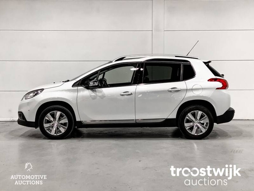 Peugeot 2008 1.2 VTi Allure Pack Premium Plus Auto