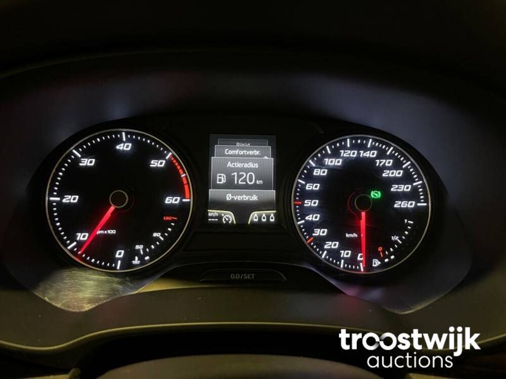 Seat Leon ST 1.6 Style Business Auto