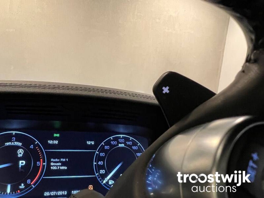 Land Rover Range Rover 4.4 SDV8 Autobiography Auto