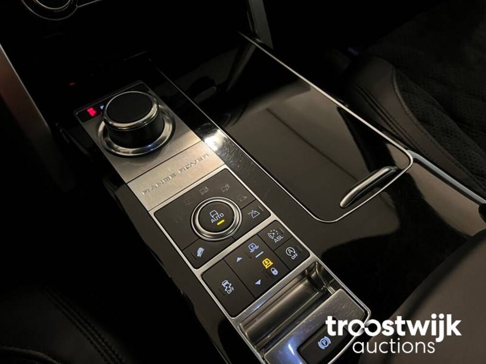 Land Rover Range Rover 4.4 SDV8 Autobiography Auto