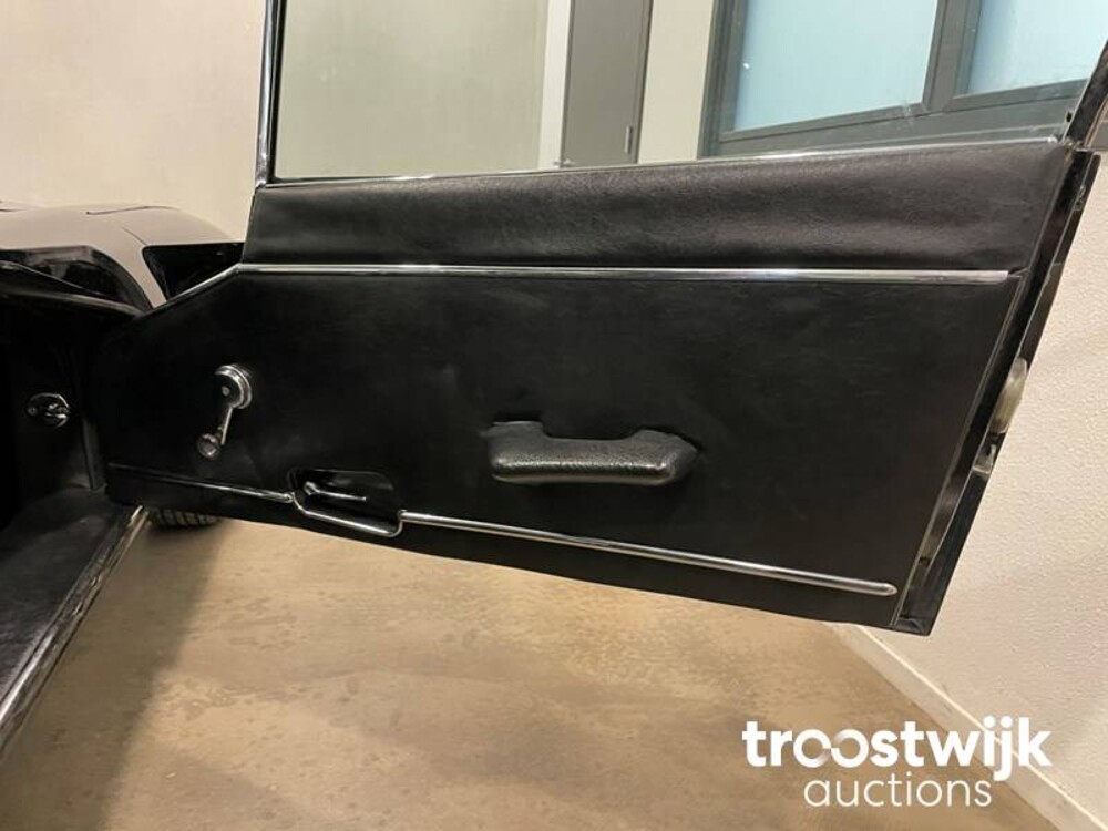 Jaguar E-Type Series III 5.3 V12 Auto