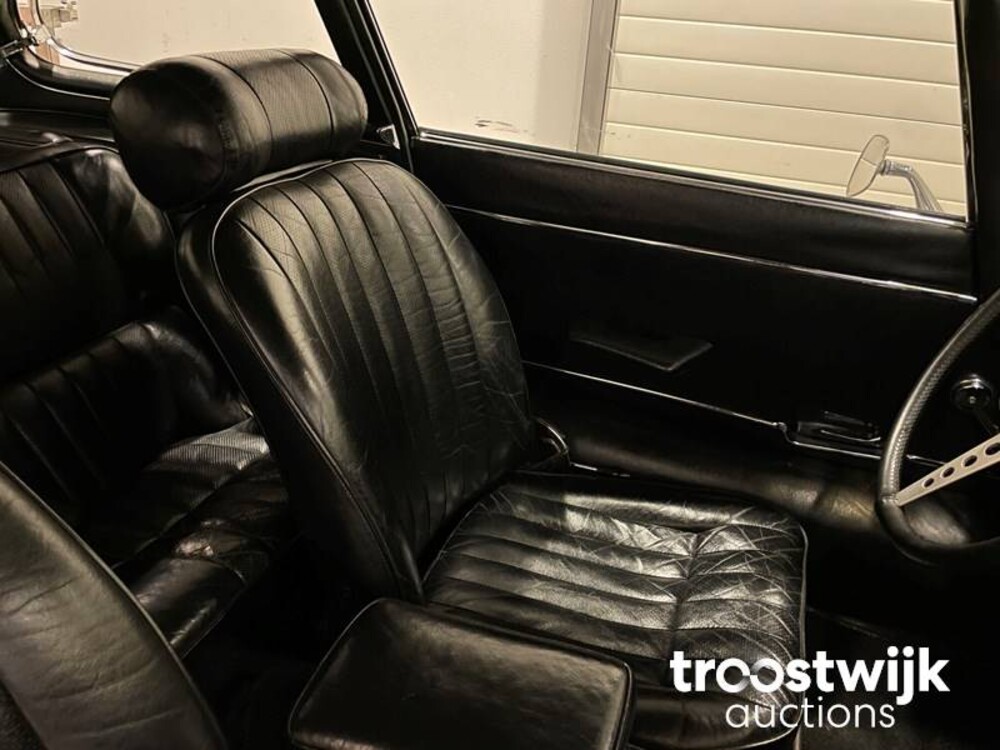 Jaguar E-Type Series III 5.3 V12 Auto