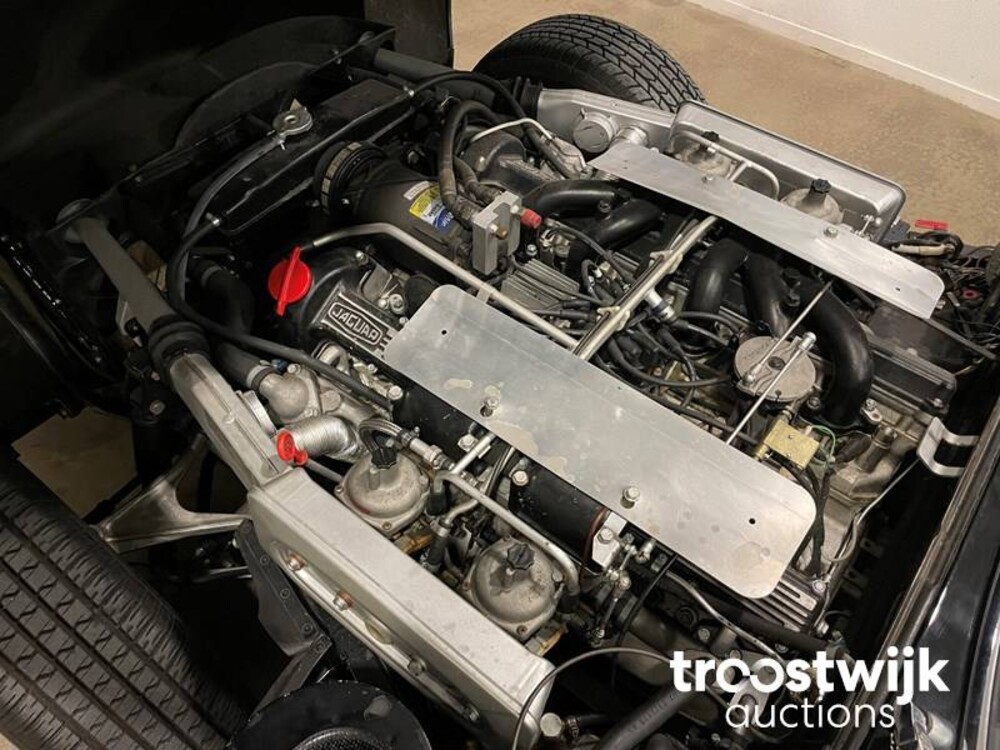 Jaguar E-Type Series III 5.3 V12 Auto