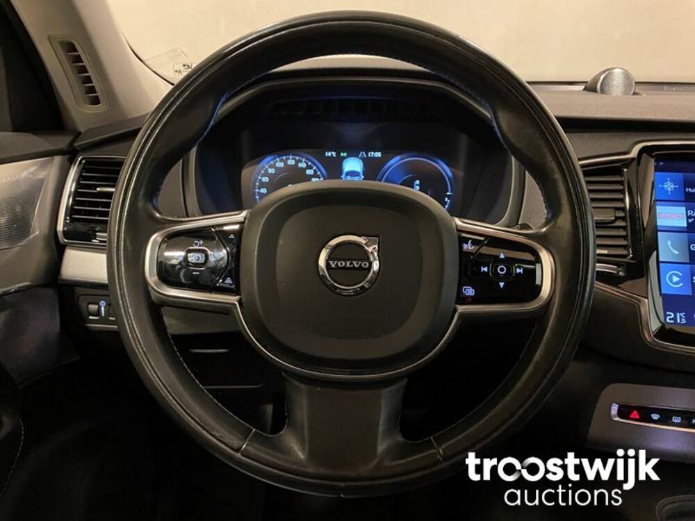 Volvo XC90 2.0 T8 Twin Engine AWD Inscription Auto
