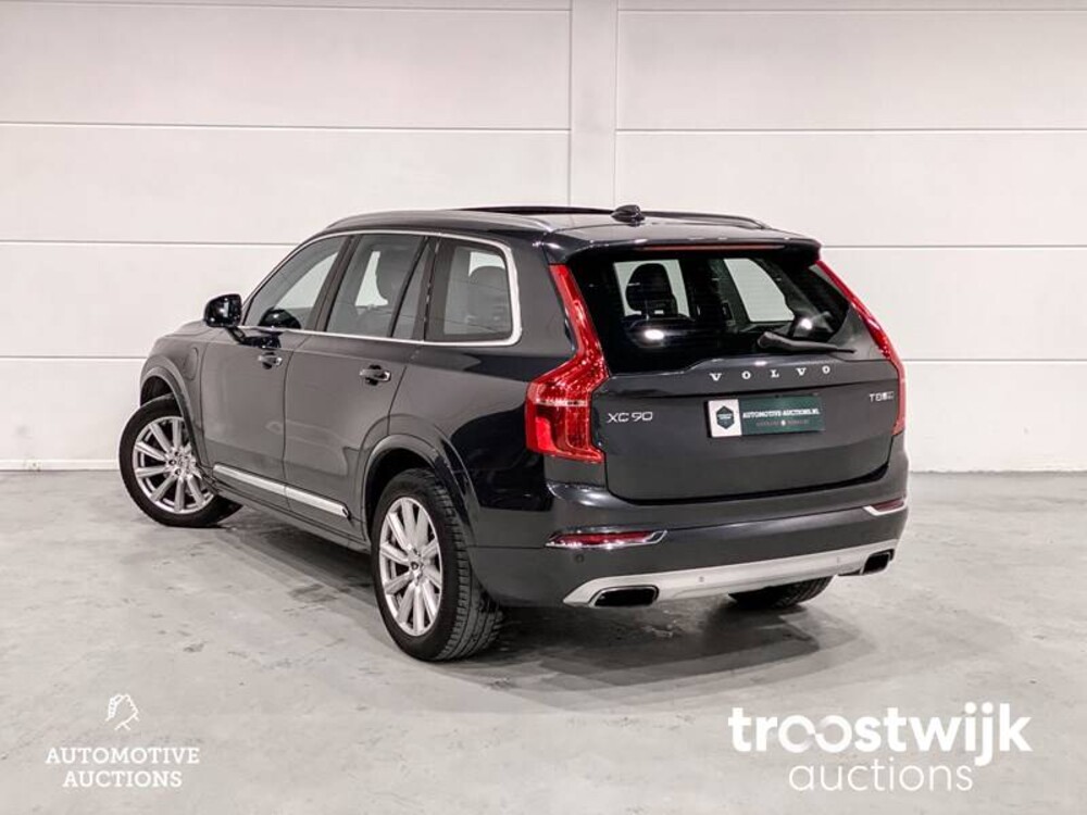 Volvo XC90 2.0 T8 Twin Engine AWD Inscription Auto
