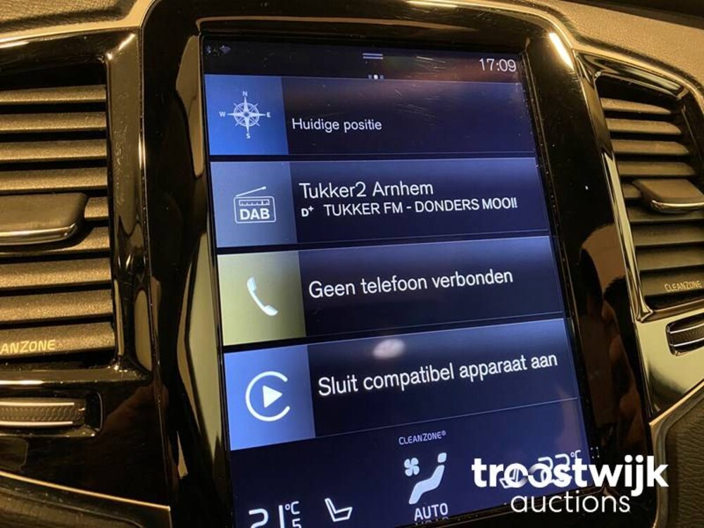 Volvo XC90 2.0 T8 Twin Engine AWD Inscription Auto