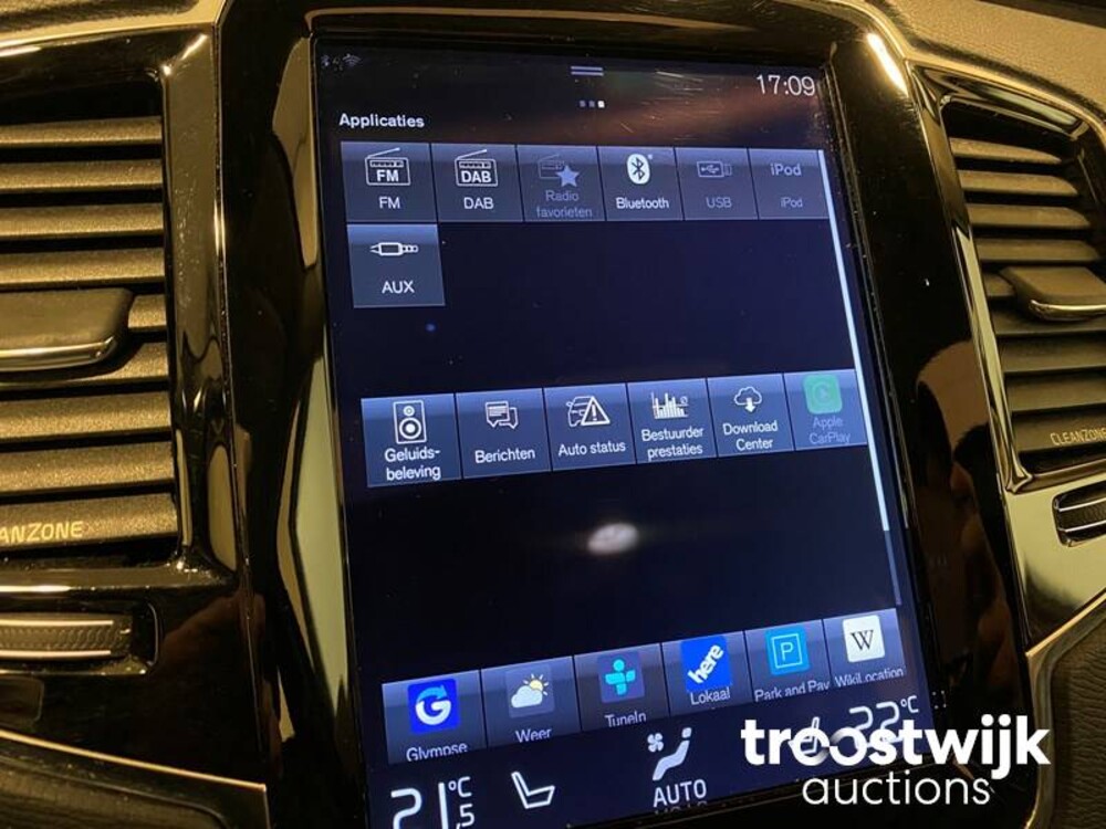 Volvo XC90 2.0 T8 Twin Engine AWD Inscription Auto