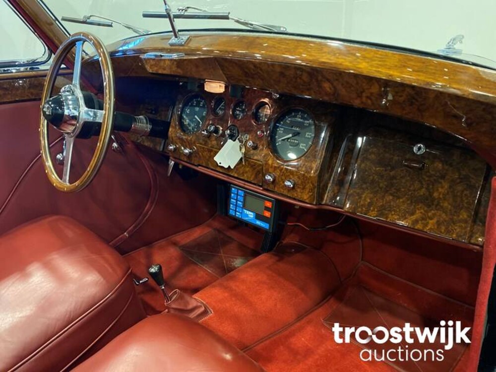 Jaguar Mark V MK5 DHC Auto