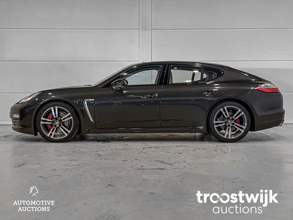 Porsche Panamera 3.6 Platinum Edition Auto
