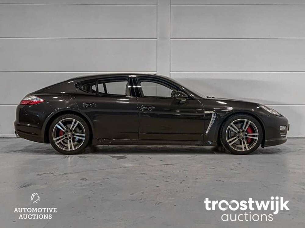 Porsche Panamera 3.6 Platinum Edition Auto
