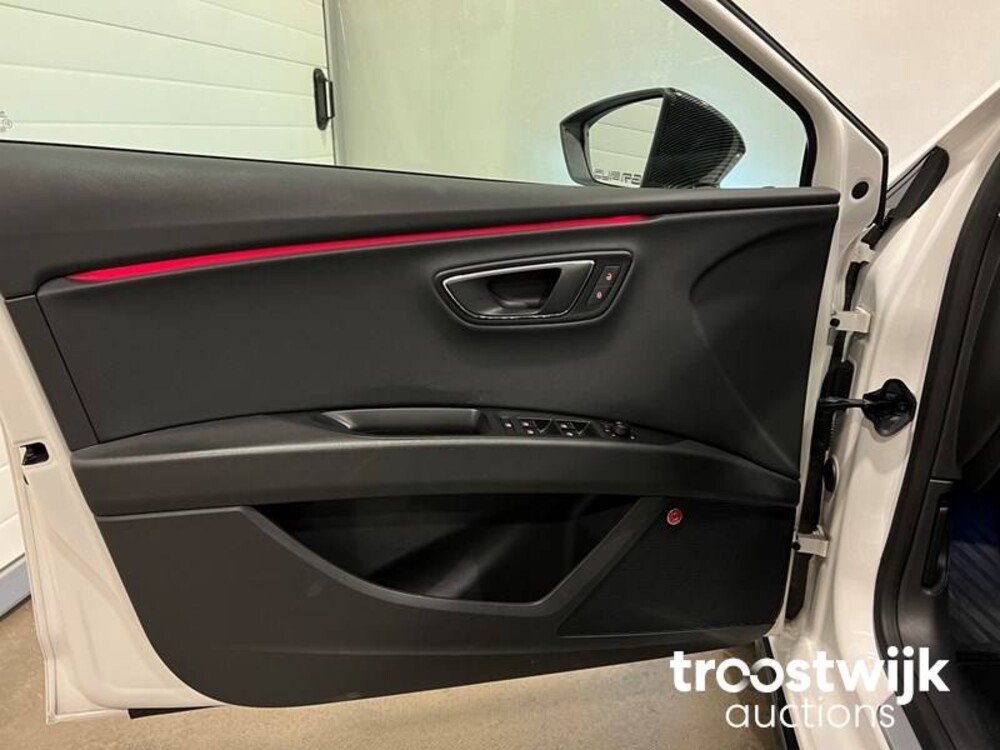 Seat Leon ST TSI FR Business Intens Auto