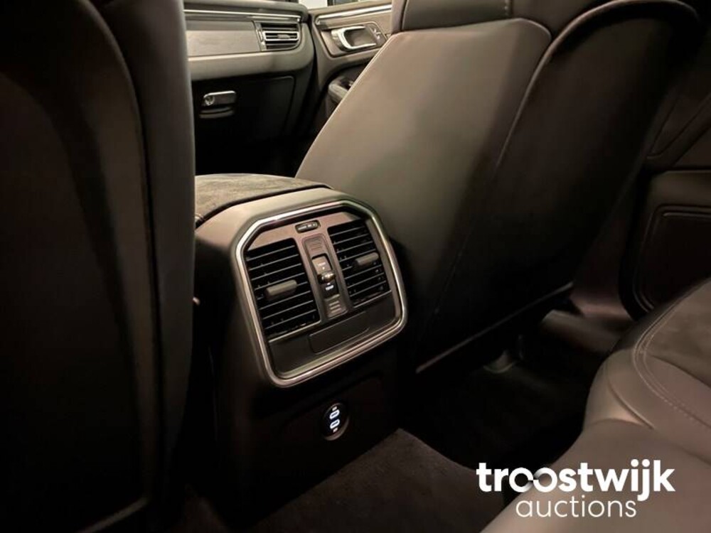 Porsche Macan GTS 2.9 V6 Auto