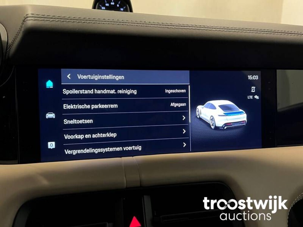 Porsche Taycan Turbo SportChrono SportDesign 680pk 2020