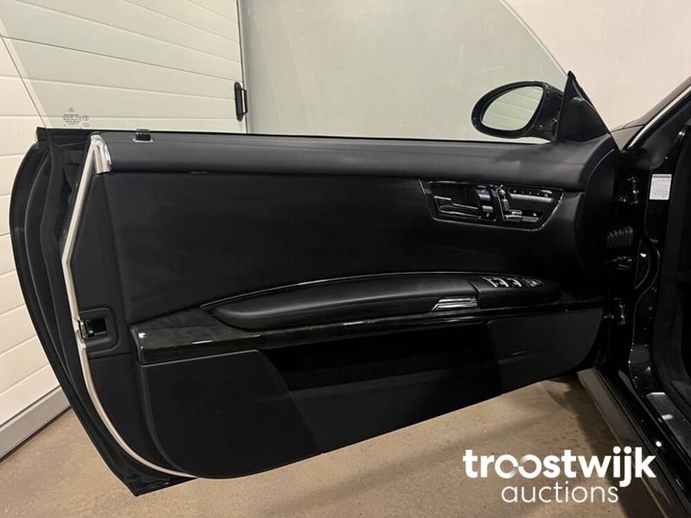 Mercedes-Benz CL63 AMG Auto