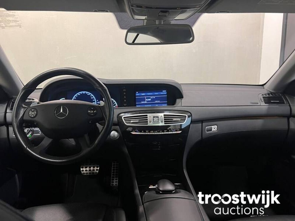 Mercedes-Benz CL63 AMG Auto