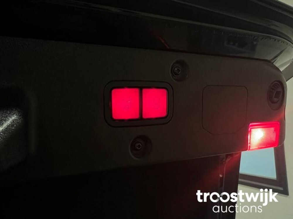 Mercedes-Benz CL63 AMG Auto