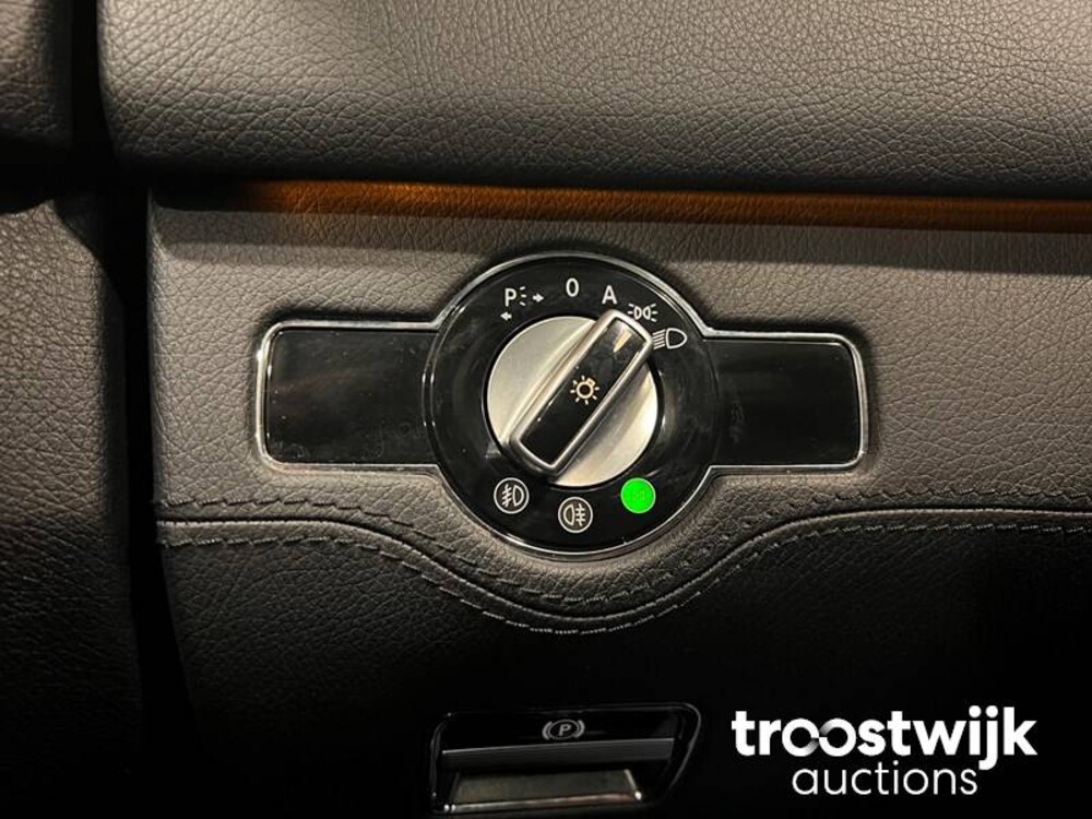 Mercedes-Benz CL63 AMG Auto