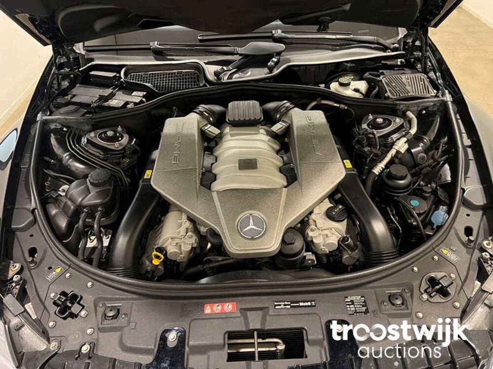 Mercedes-Benz CL63 AMG Auto