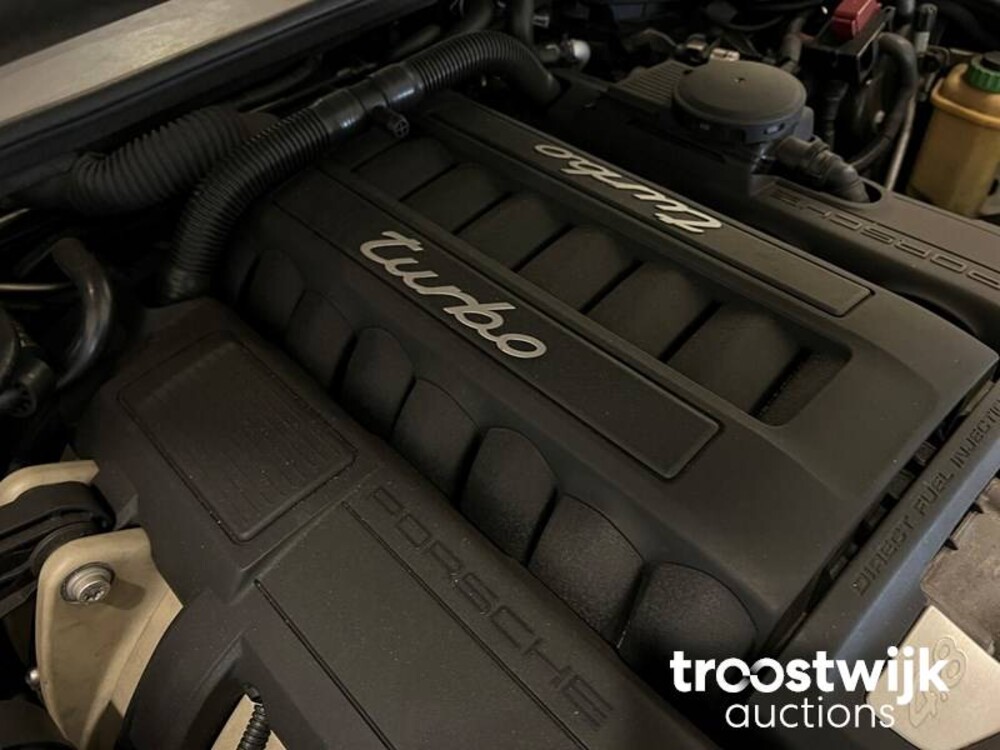 Porsche Panamera Turbo 4.8 Auto